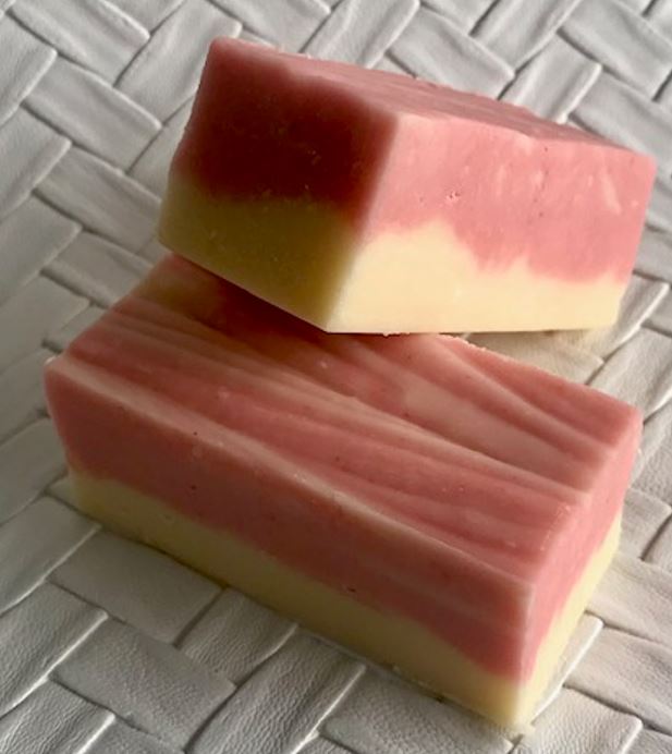 FUDGE - RASPBERRY VANILLA SWIRL